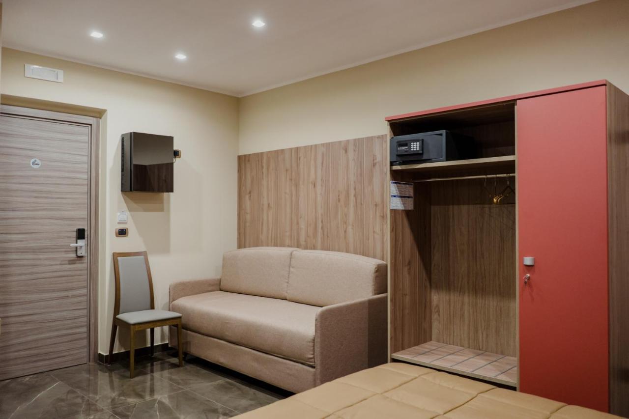 Miryam House Affittacamere Suite E Relax سان سيفيرو المظهر الخارجي الصورة